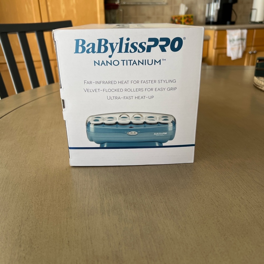 BaBylissPRO Nano Titanium Hot Rollers - Teal & Ivory - Picture 10 of 11